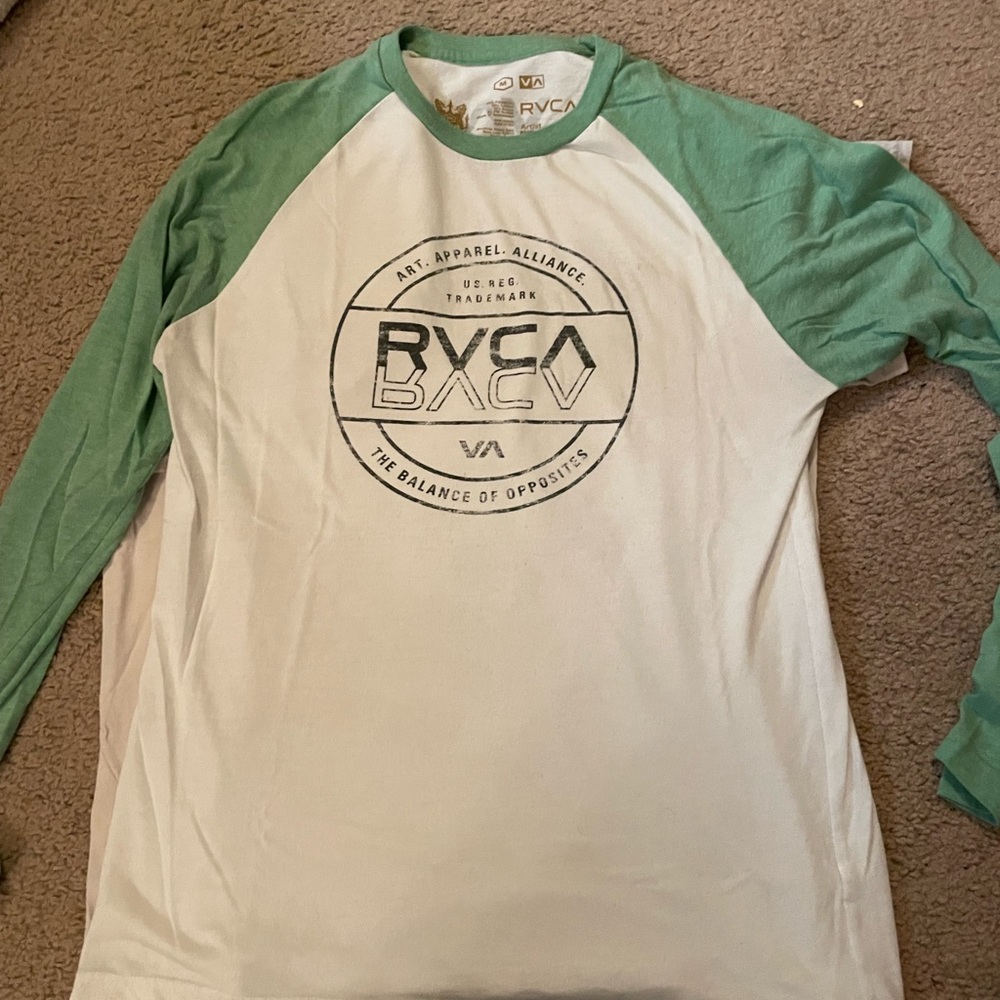 TWO T-SHIRT BUNDLE MEDIUMS